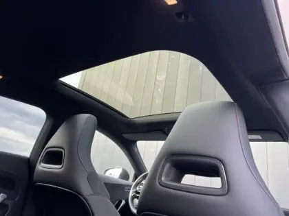 Photo 10 Mercedes CLA 250 e Hybrid EQ AMG Line