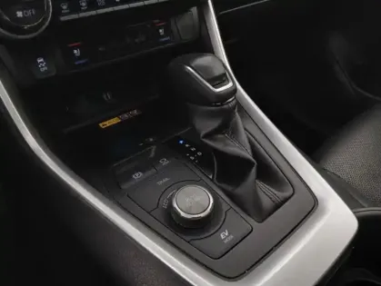 Photo 21 Toyota Rav4 HYBRIDE MY22 222 ch AWD-i Dynamic