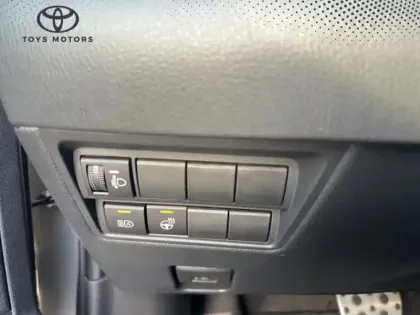 Photo 16 Toyota Yaris Hybride 130h GR SPORT