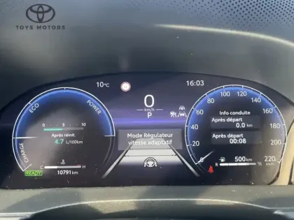 Photo 19 Toyota Yaris Hybride 130h GR SPORT