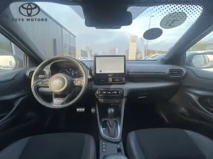 Photo 10 Toyota Yaris Hybride 130h GR SPORT