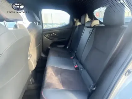 Photo 12 Toyota Yaris Hybride 130h GR SPORT