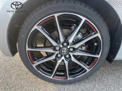 Photo 8 Toyota Yaris Hybride 130h GR SPORT