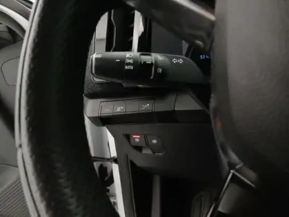 Photo 25 Renault Megane EV60 220 ch super charge Techno