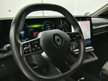 Photo 27 Renault Megane EV60 220 ch super charge Techno