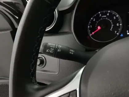 Photo 28 Dacia Duster Blue dCi 115 4x4 Prestige