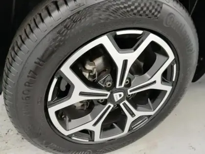 Photo 16 Dacia Duster Blue dCi 115 4x4 Prestige