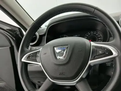 Photo 21 Dacia Duster Blue dCi 115 4x4 Prestige