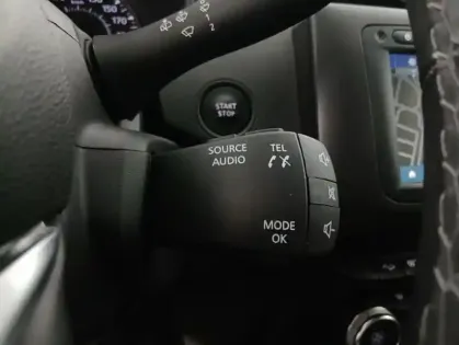 Photo 27 Dacia Duster Blue dCi 115 4x4 Prestige