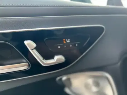 Photo 12 Mercedes CLE Coupé 300 4MATIC AMG line Classe CP/236 C