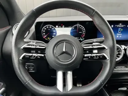 Photo 26 Mercedes GLA 250 e Hybrid EQ AMG Line