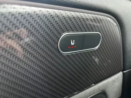 Photo 19 Mercedes GLA 250 e Hybrid EQ AMG Line