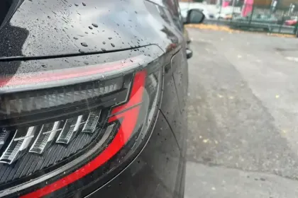 Photo 12 Renault Austral E-Tech hybrid 200 Iconic