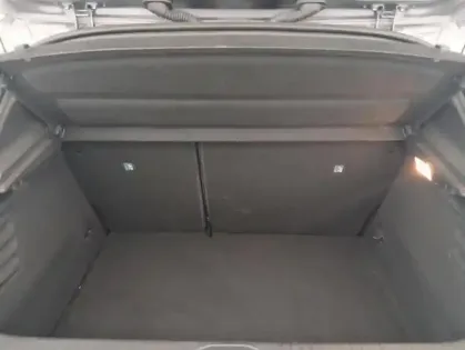 Photo 15 Renault Clio V E-Tech full hybrid 145 Engineered