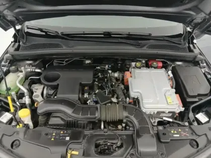 Photo 18 Renault Clio V E-Tech full hybrid 145 Engineered