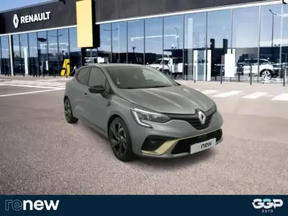 Photo 1 Renault Clio V E-Tech full hybrid 145 Engineered