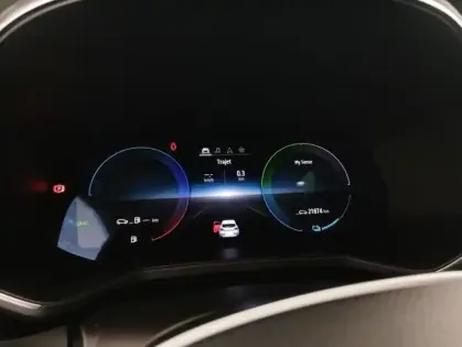 Photo 20 Renault Clio V E-Tech full hybrid 145 Engineered