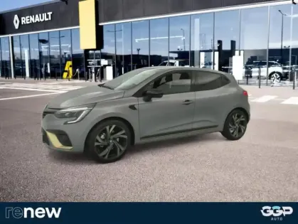 Photo 11 Renault Clio V E-Tech full hybrid 145 Engineered