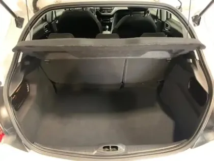 Photo 5 Peugeot 208  1.2 110  Allure EAT6 5p GPS Camera