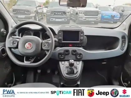Photo 7 Fiat Panda  1.0 70ch BSG S&S  Cross