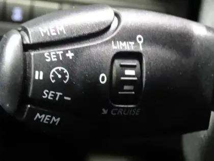 Photo 13 Peugeot 308  1.5 BlueHDi 130ch S&S Style