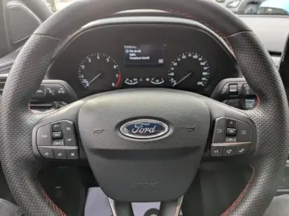 Photo 11 Ford Puma  1.0 Flexifuel 125ch S&S mHEV ST-Line Design 3