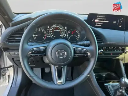 Photo 11 Mazda Mazda3 Mazda 3 2.5 e-SKYACTIV-G M-Hybrid 140ch Nagisa 2025