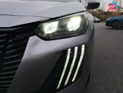 Photo 12 Peugeot 208  1.2 PureTech 75ch S&S Active