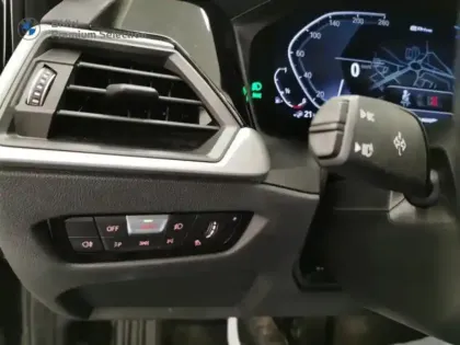 Photo 11 BMW Serie 3 Série 3 Touring 330eA 292ch Business Design