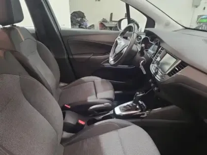 Photo 9 Opel Crossland X  1.2 Turbo 130ch Elegance BVA Euro 6d-T