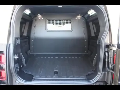 Photo 9 Land rover Defender  90 3.0 D250 Hard Top X-Dynamic SE