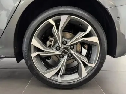 Photo 9 Audi A3  Sportback 40 TFSI e 204ch PHEV S line S tronic 6