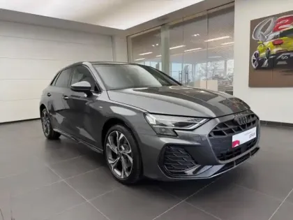 Photo 2 Audi A3  Sportback 40 TFSI e 204ch PHEV S line S tronic 6