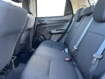 Photo 7 Suzuki Swift  1.2 Dualjet Hybrid 83ch Avantage