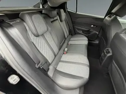 Photo 12 Peugeot 408  Hybrid 136ch Allure e-DCS6