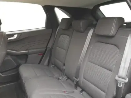 Photo 7 Ford Kuga  2.5 Duratec 190ch FHEV E85 Titanium BVA