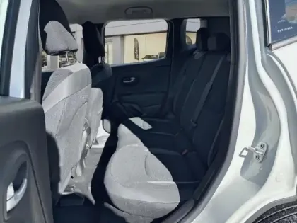 Photo 9 Jeep Renegade  1.5 Turbo T4 130ch MHEV Limited BVR7