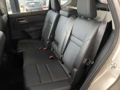 Photo 5 Nissan X-trail  e-4orce 213ch Tekna 7 places