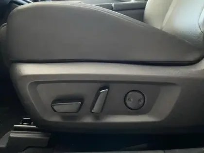 Photo 14 Nissan X-trail  e-4orce 213ch Tekna 7 places