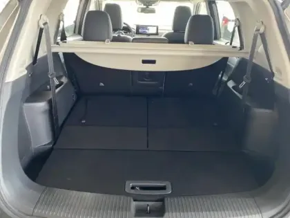 Photo 7 Nissan X-trail  e-4orce 213ch Tekna 7 places