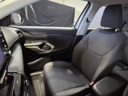 Photo 14 Toyota Yaris  Cross 116h Dynamic Business + Programme Beyond Zero Academy MY22