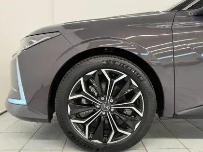 Photo 8 DS DS 4  Hybride 136ch Antoine de Saint Exupéry Automatique