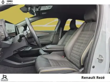 Photo 2 Renault Megane  E-Tech Electric EV60 220ch Iconic super charge -B