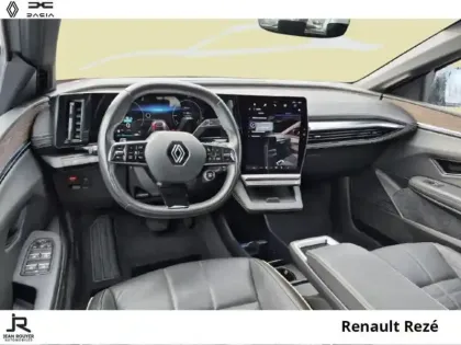 Photo 34 Renault Megane  E-Tech Electric EV60 220ch Iconic super charge -B