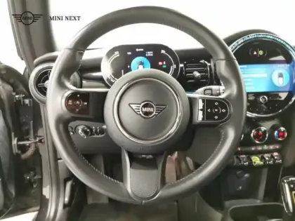 Photo 8 Mini Mini  Cooper SE 184ch  Essential BVA