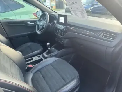 Photo 10 Ford Kuga  1.5 EcoBoost 150 ch ST-Line X