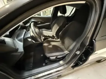 Photo 10 Peugeot 208  1.2 PureTech 75ch S&S Style