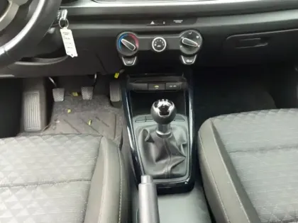 Photo 10 Kia Rio  1.2 DPi 84ch Active