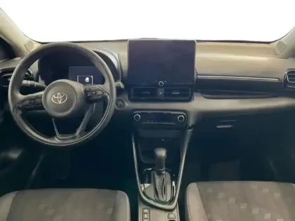 Photo 12 Toyota Yaris  116h Design 5p MY25