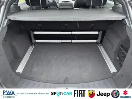 Photo 5 Jaguar E-Pace  2.0D 180ch R-Dynamic Première Edition AWD BVA9